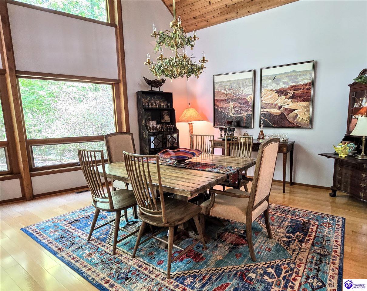 78 Hickory Hills Court