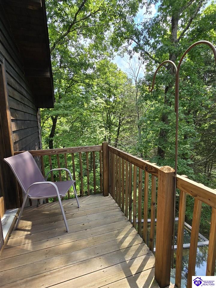 78 Hickory Hills Court