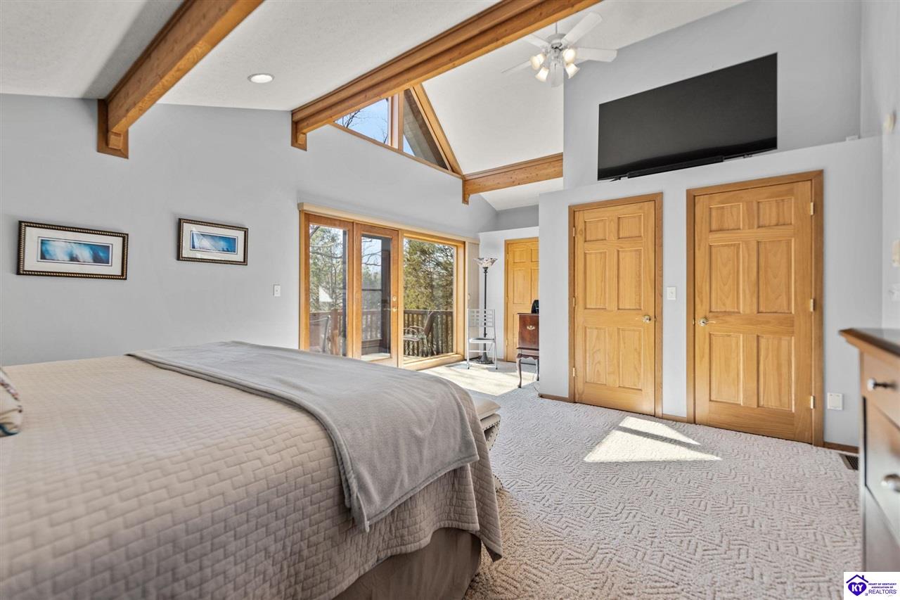 78 Hickory Hills Court