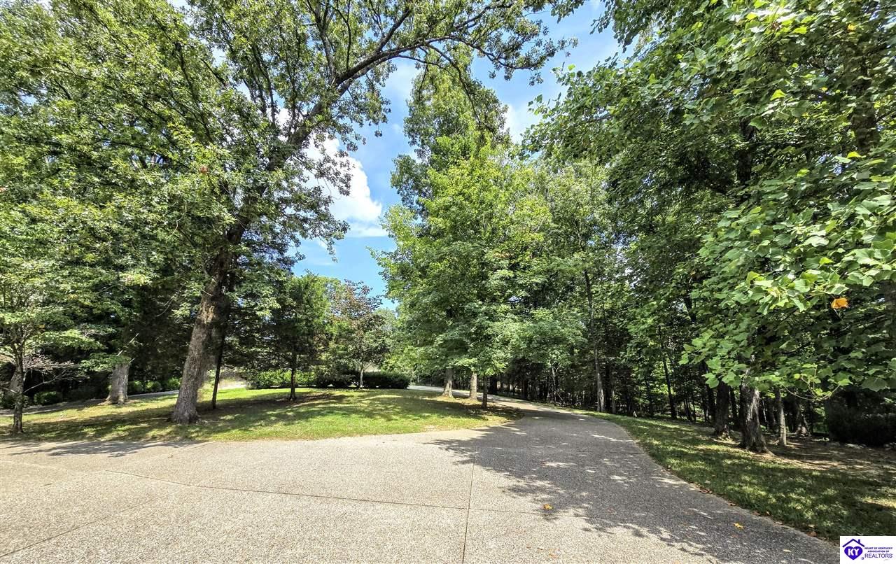 78 Hickory Hills Court