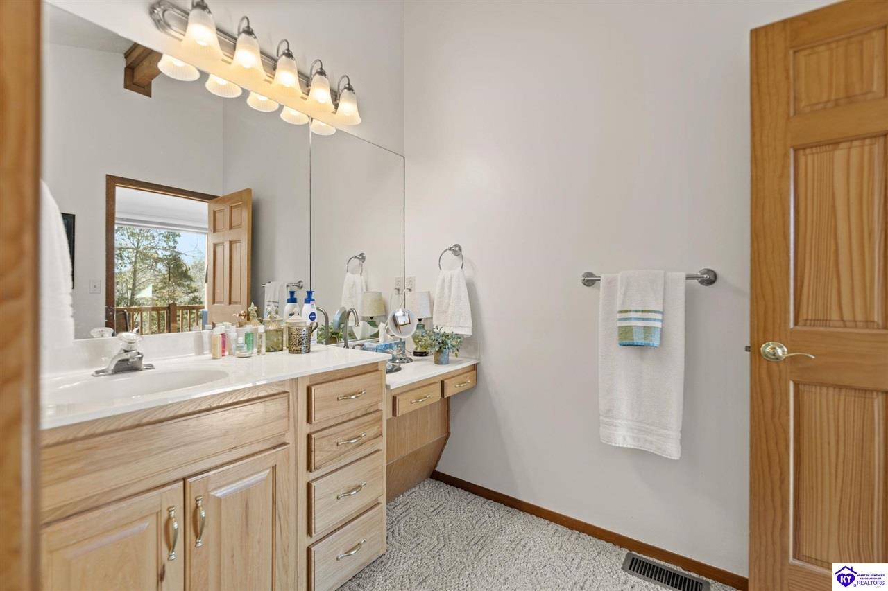 78 Hickory Hills Court