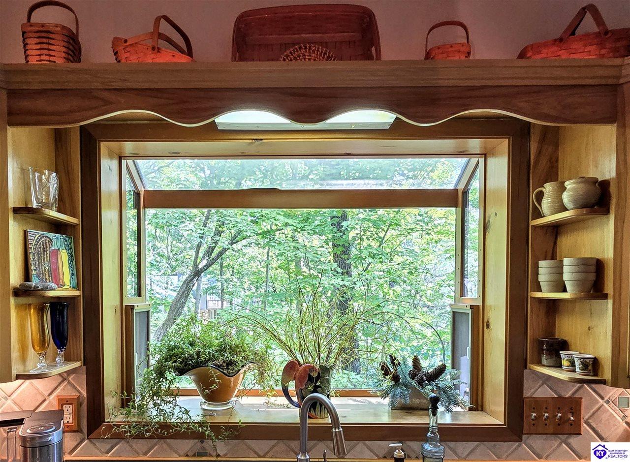 78 Hickory Hills Court