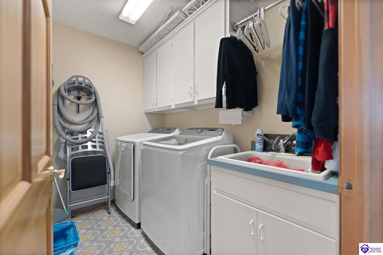 78 Hickory Hills Court