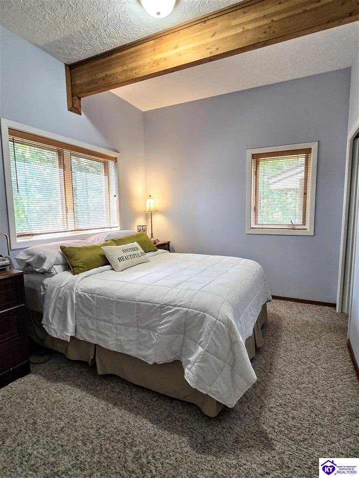 78 Hickory Hills Court