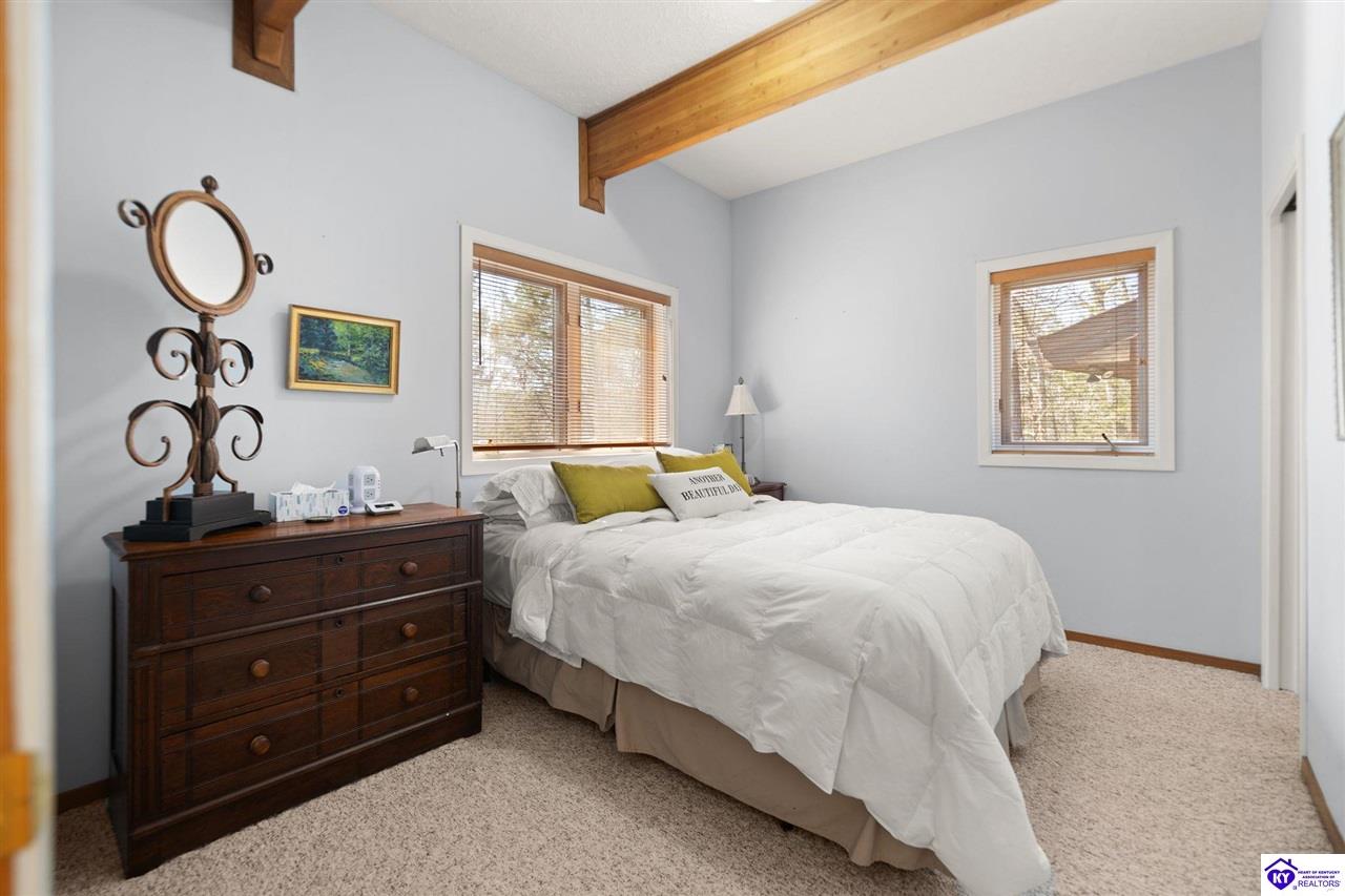 78 Hickory Hills Court