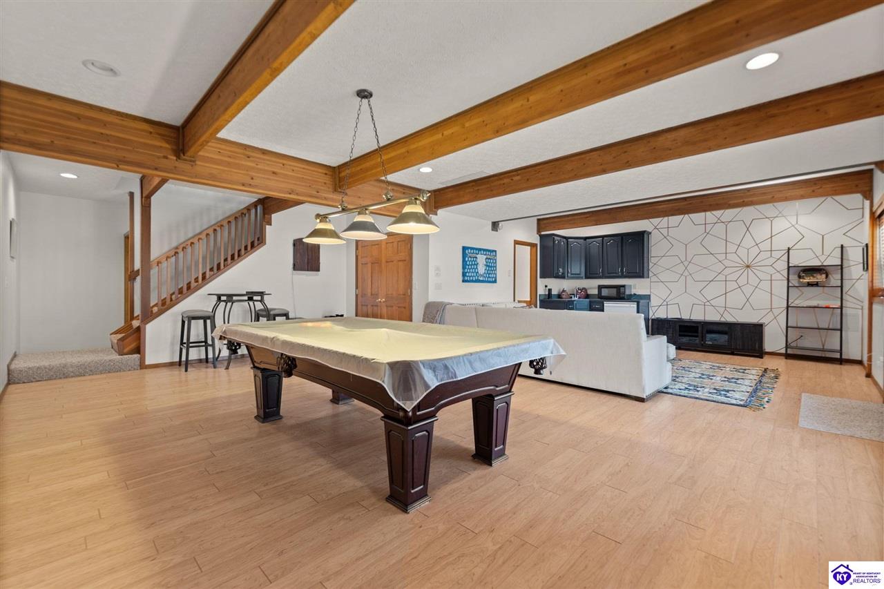 78 Hickory Hills Court