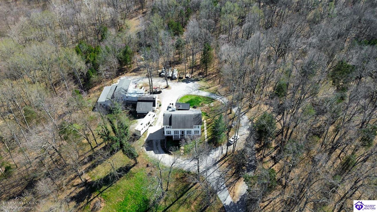 7 Oakwood Court
