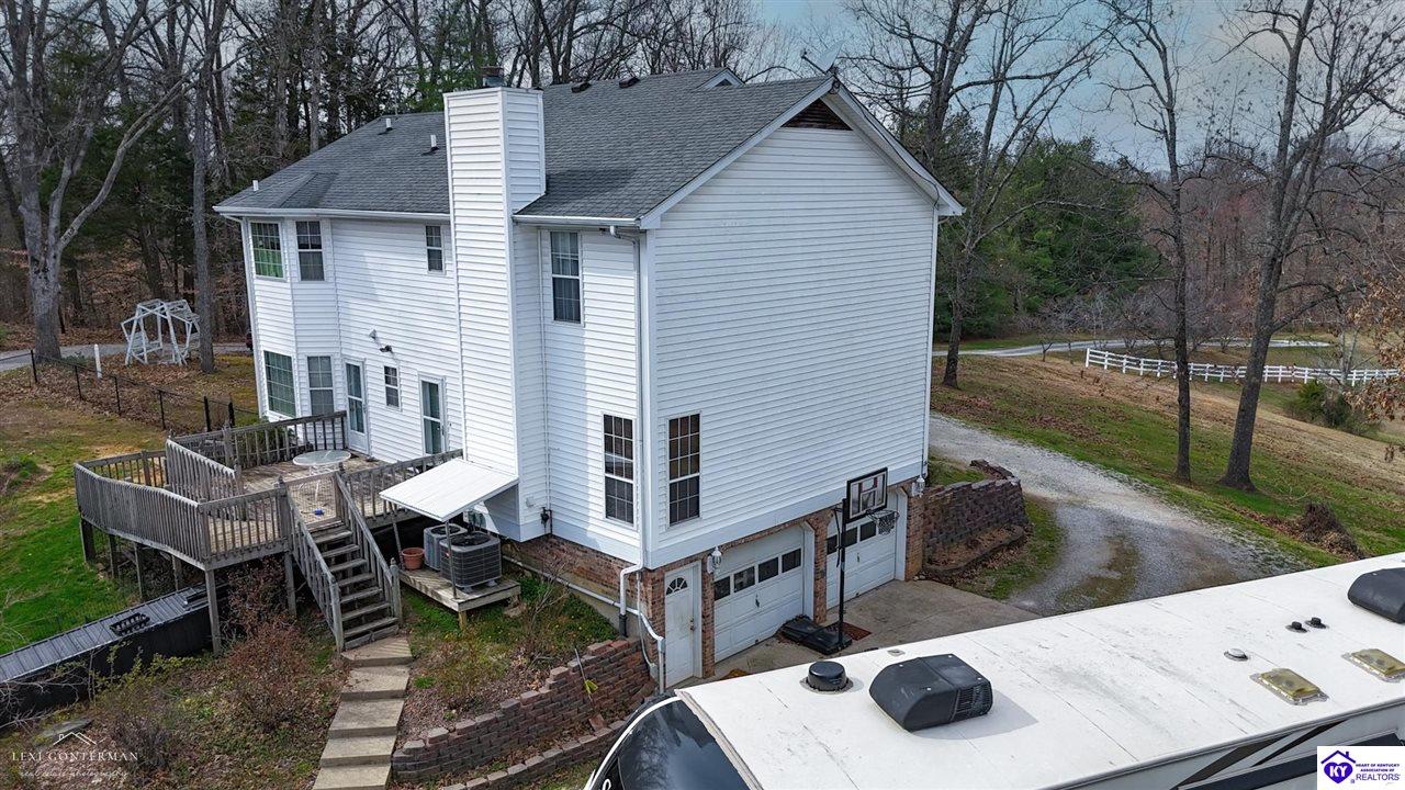 7 Oakwood Court
