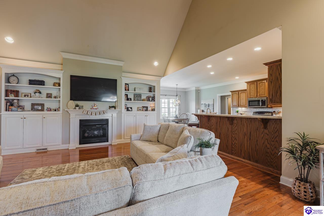 151 Thousand Oaks Drive