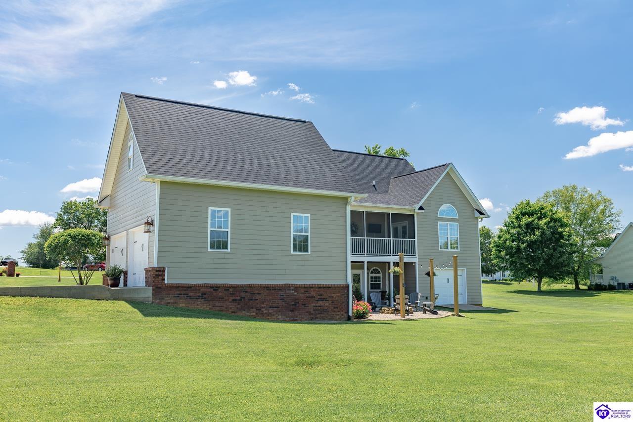 151 Thousand Oaks Drive