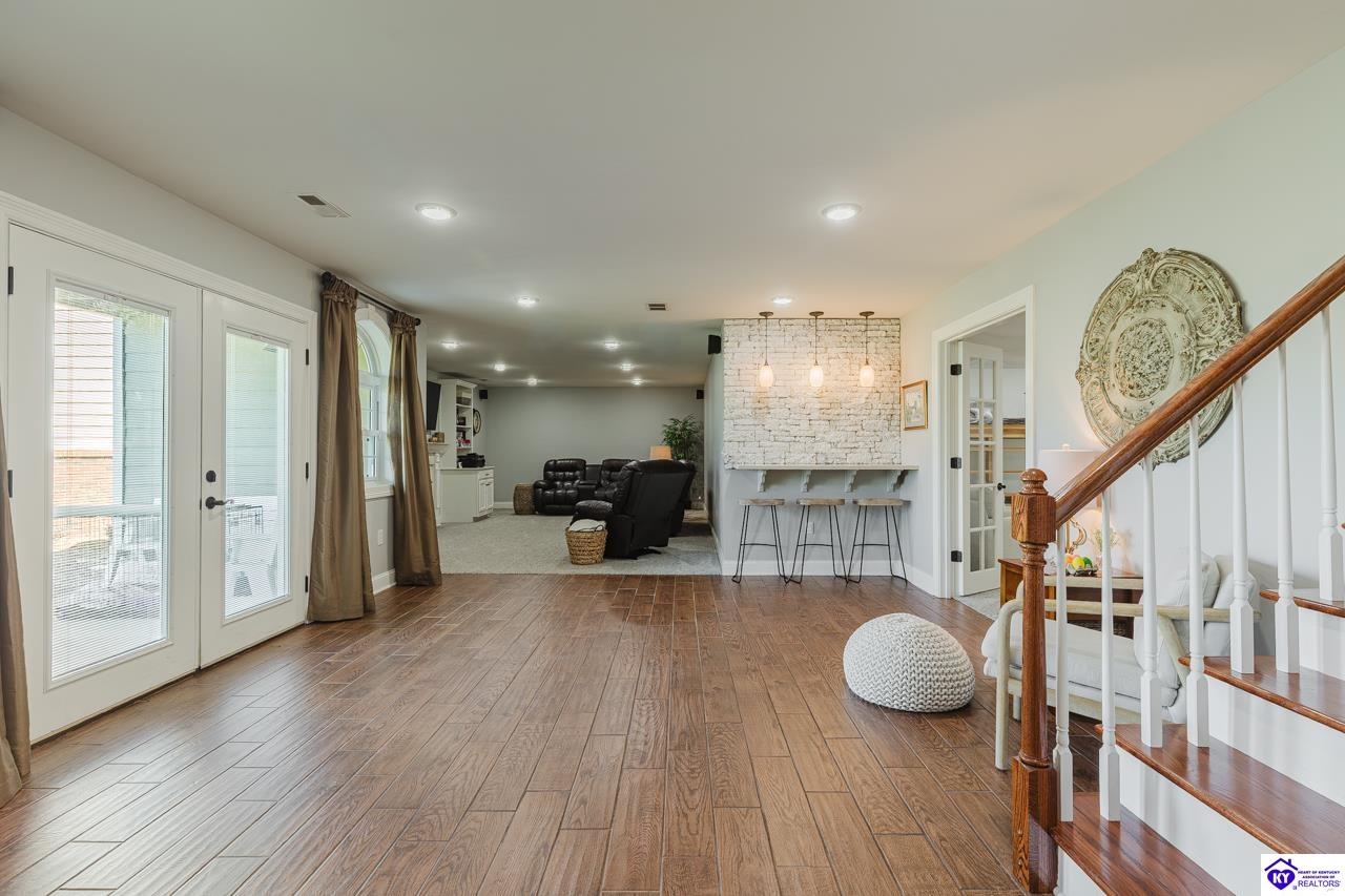 151 Thousand Oaks Drive