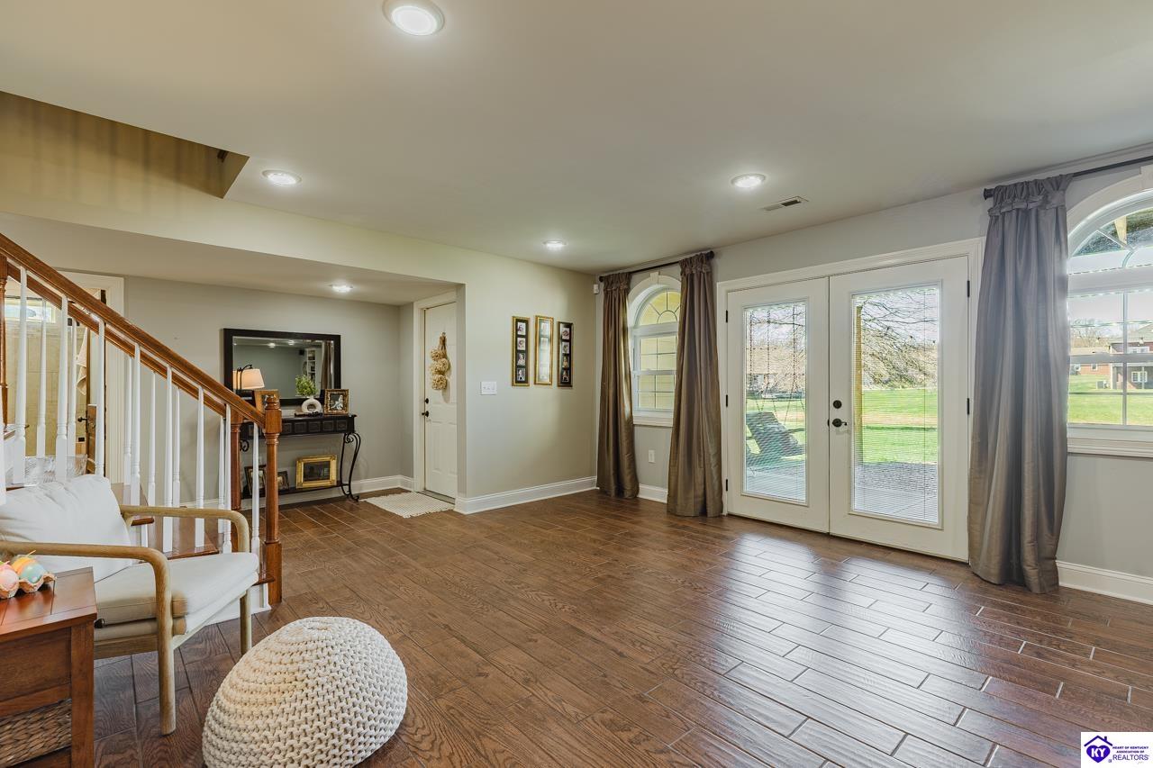 151 Thousand Oaks Drive