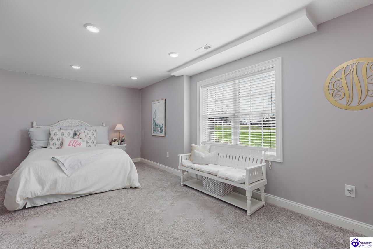 151 Thousand Oaks Drive