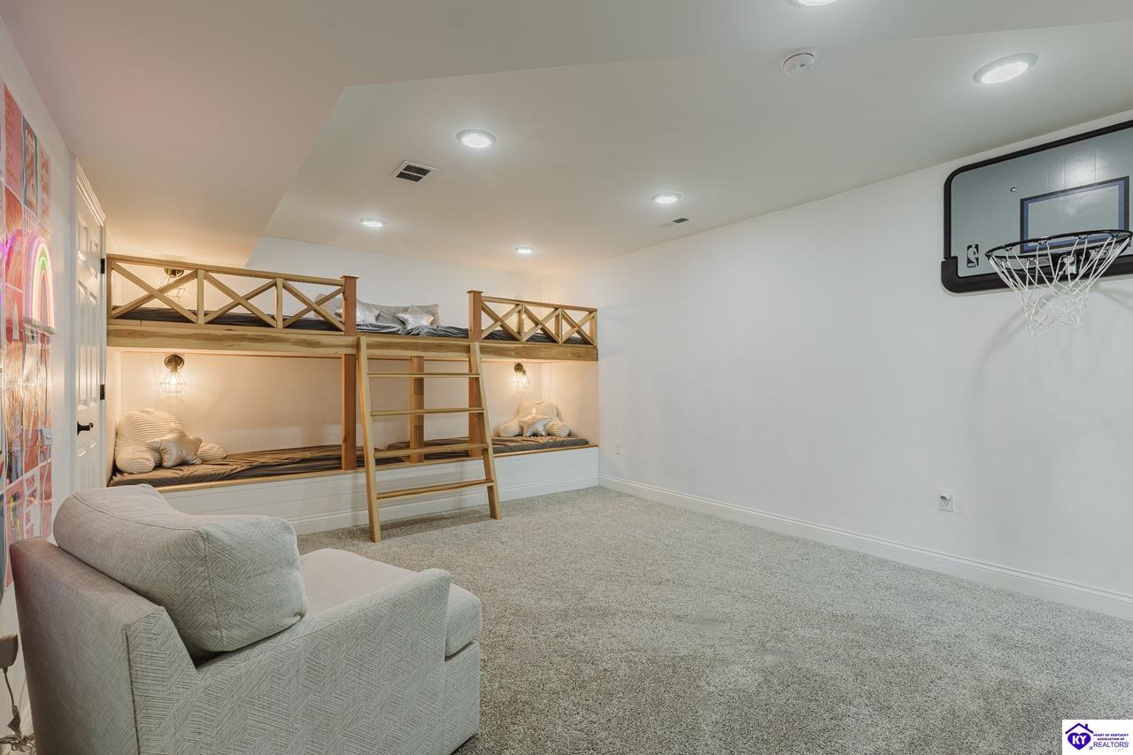 151 Thousand Oaks Drive