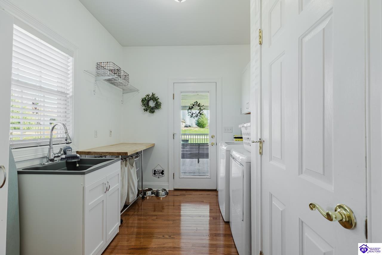 151 Thousand Oaks Drive