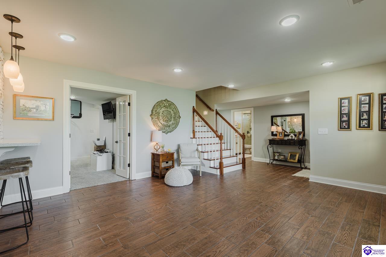 151 Thousand Oaks Drive