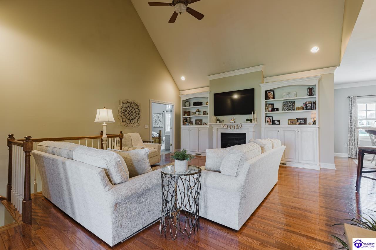 151 Thousand Oaks Drive