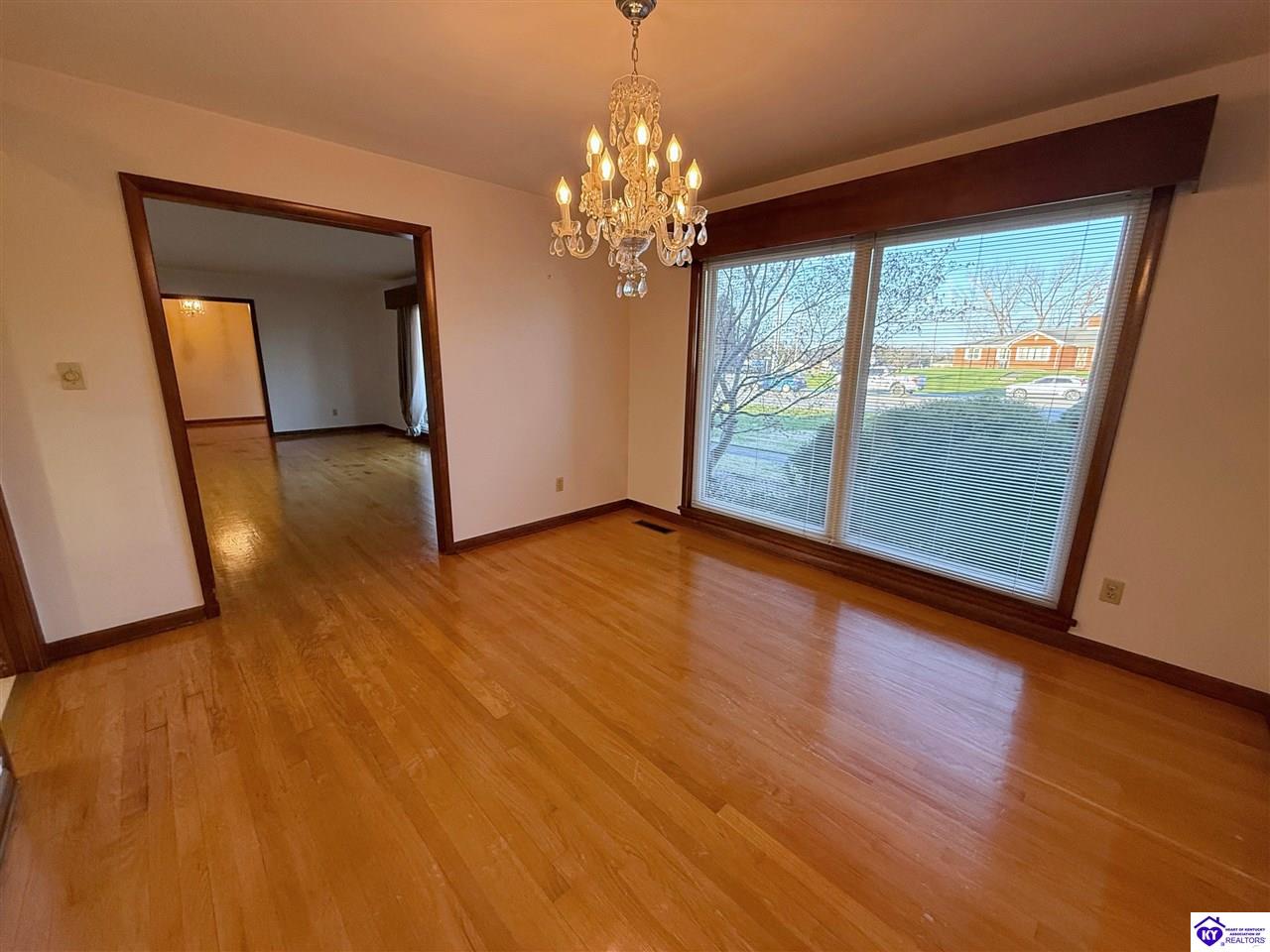 114 N Logsdon Parkway