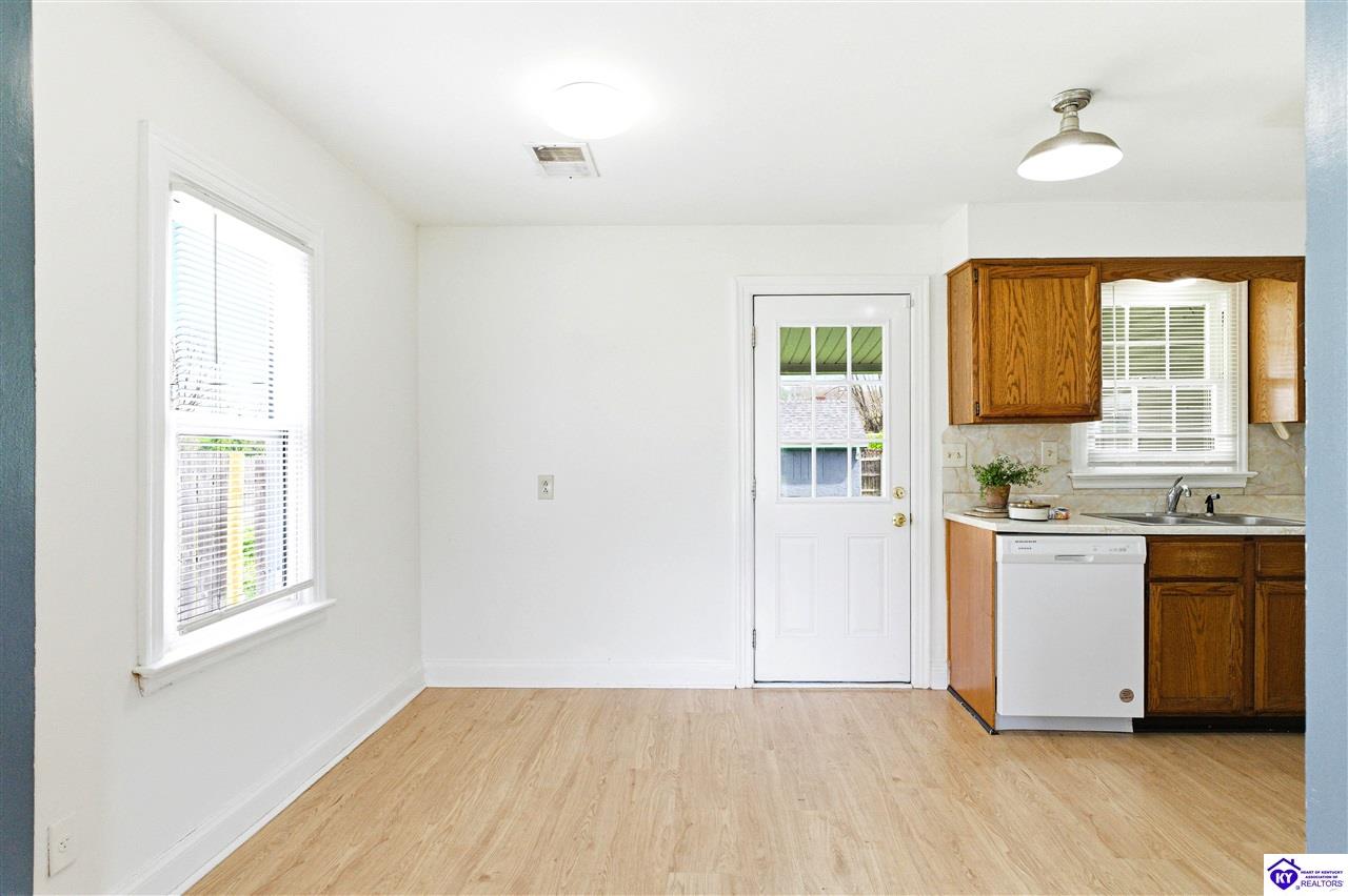 7495 Virginia Avenue