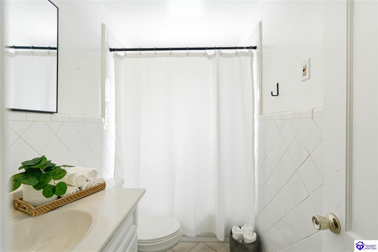 7495 Virginia Avenue