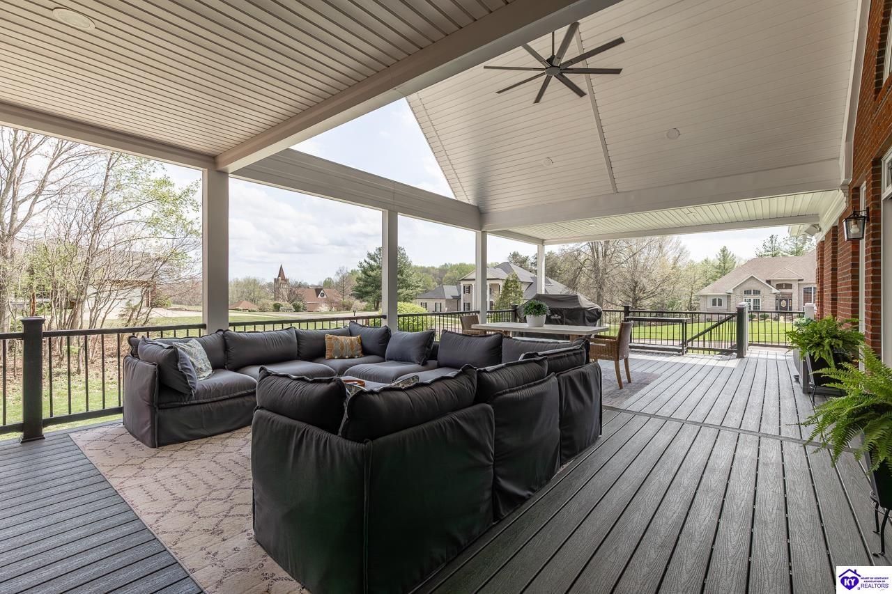 1101 Driftwood Lane