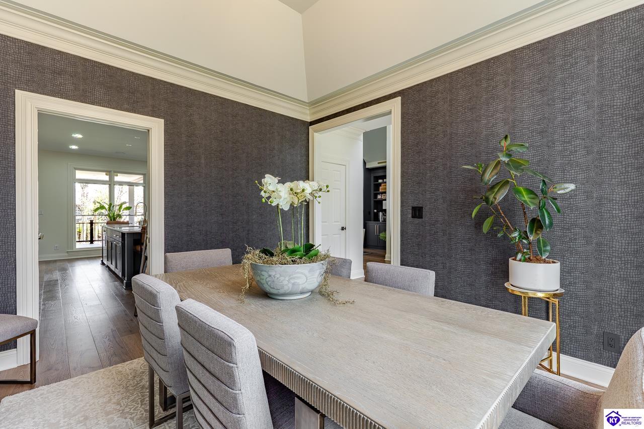 1101 Driftwood Lane