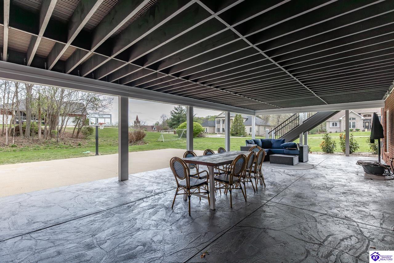 1101 Driftwood Lane