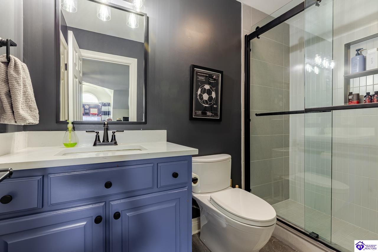 1101 Driftwood Lane