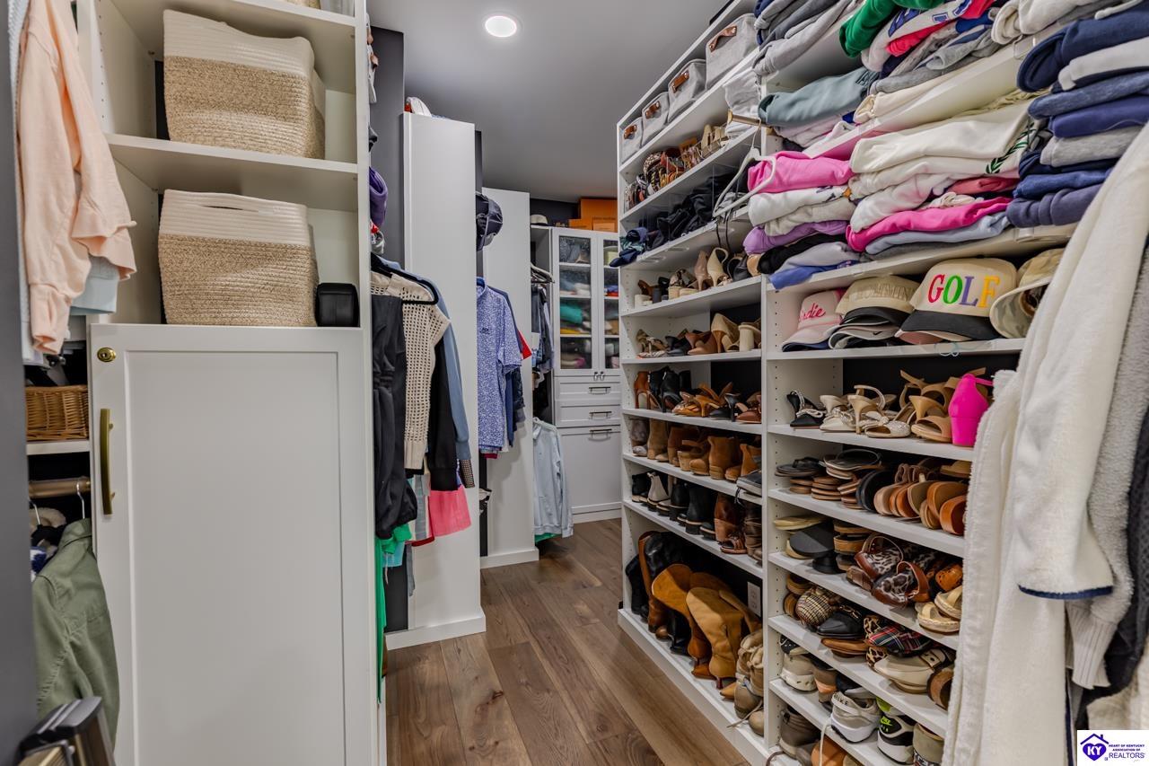 1101 Driftwood Lane