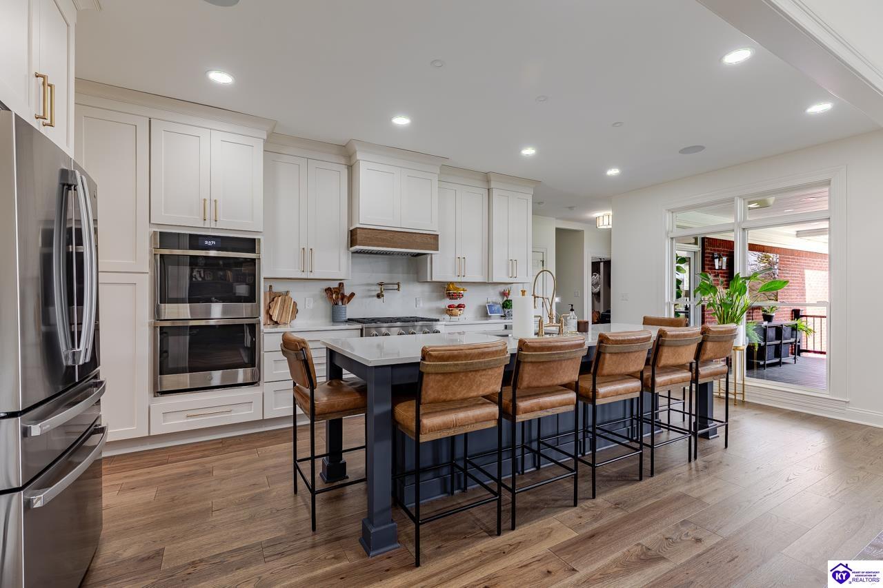 1101 Driftwood Lane