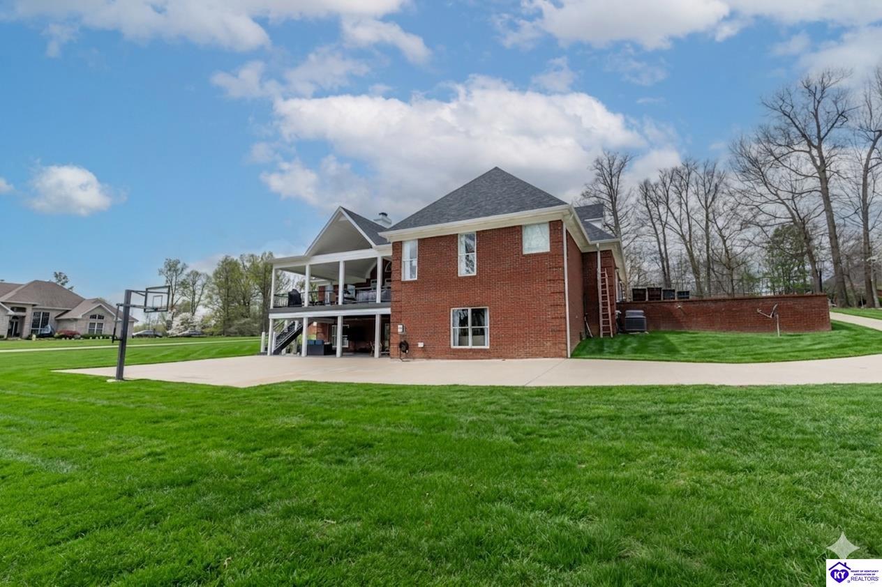 1101 Driftwood Lane