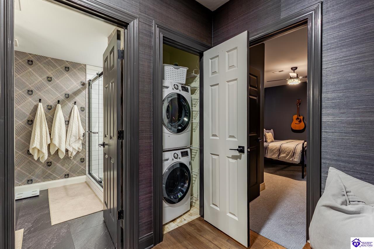 1101 Driftwood Lane