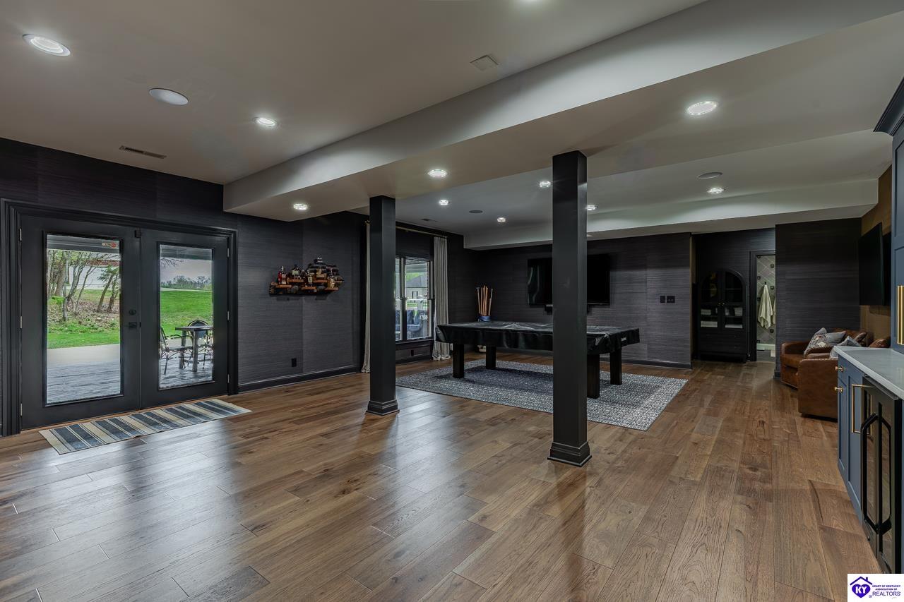 1101 Driftwood Lane