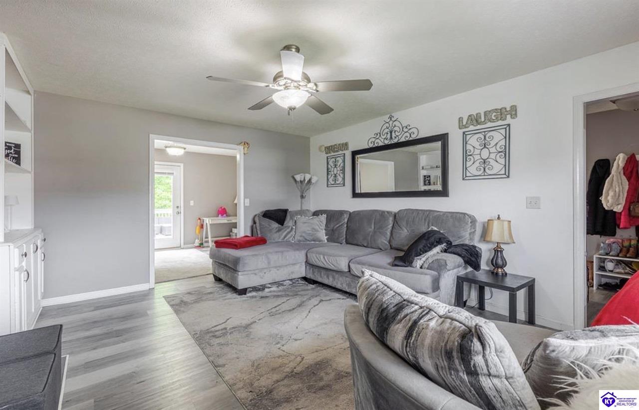 415 Nicholas Ridge Drive