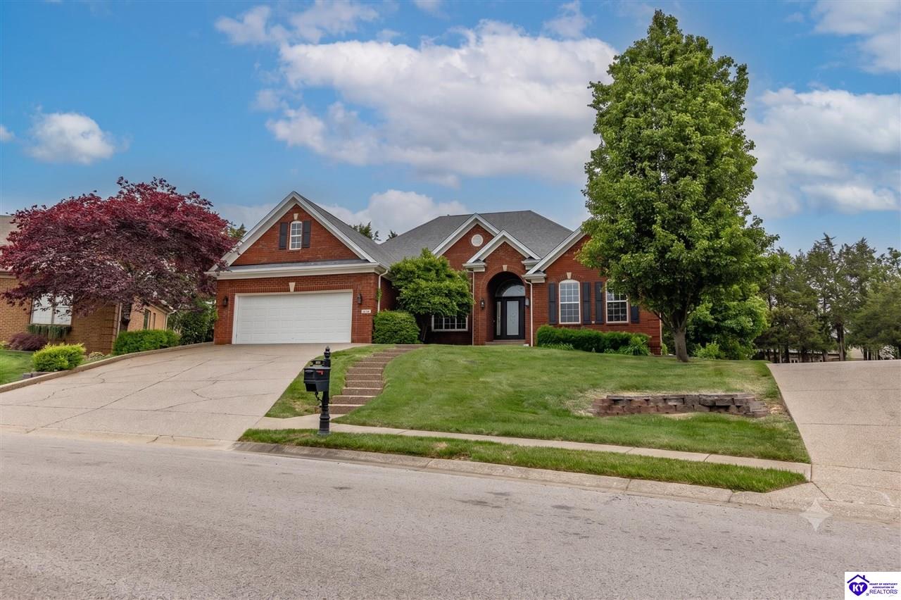 227 Evergreen Garden