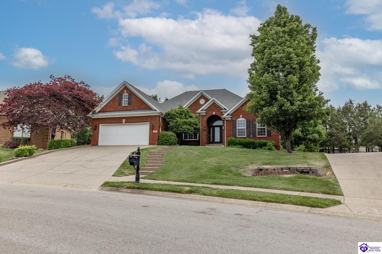 227 Evergreen Garden