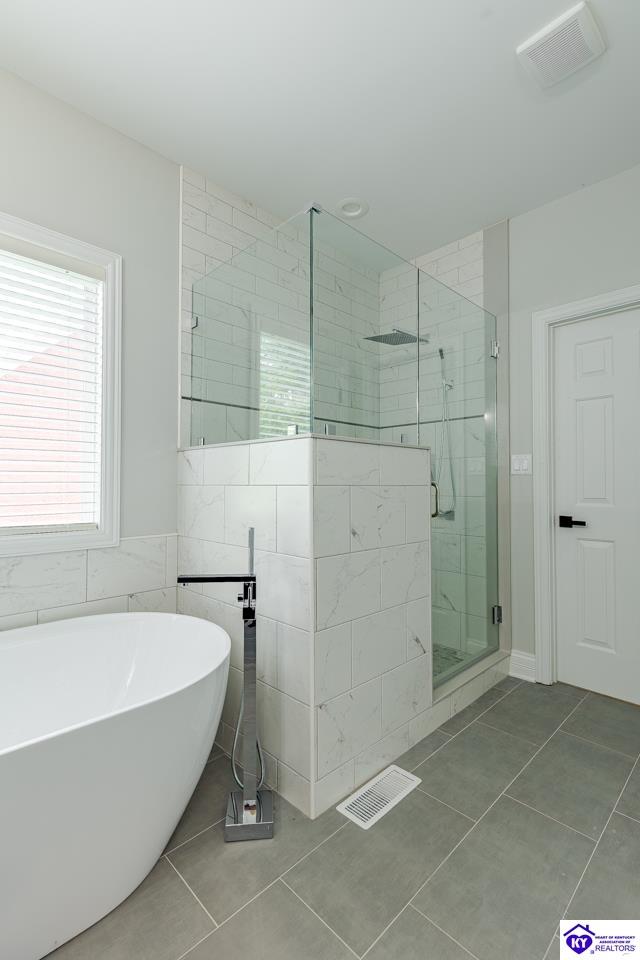 227 Evergreen Garden