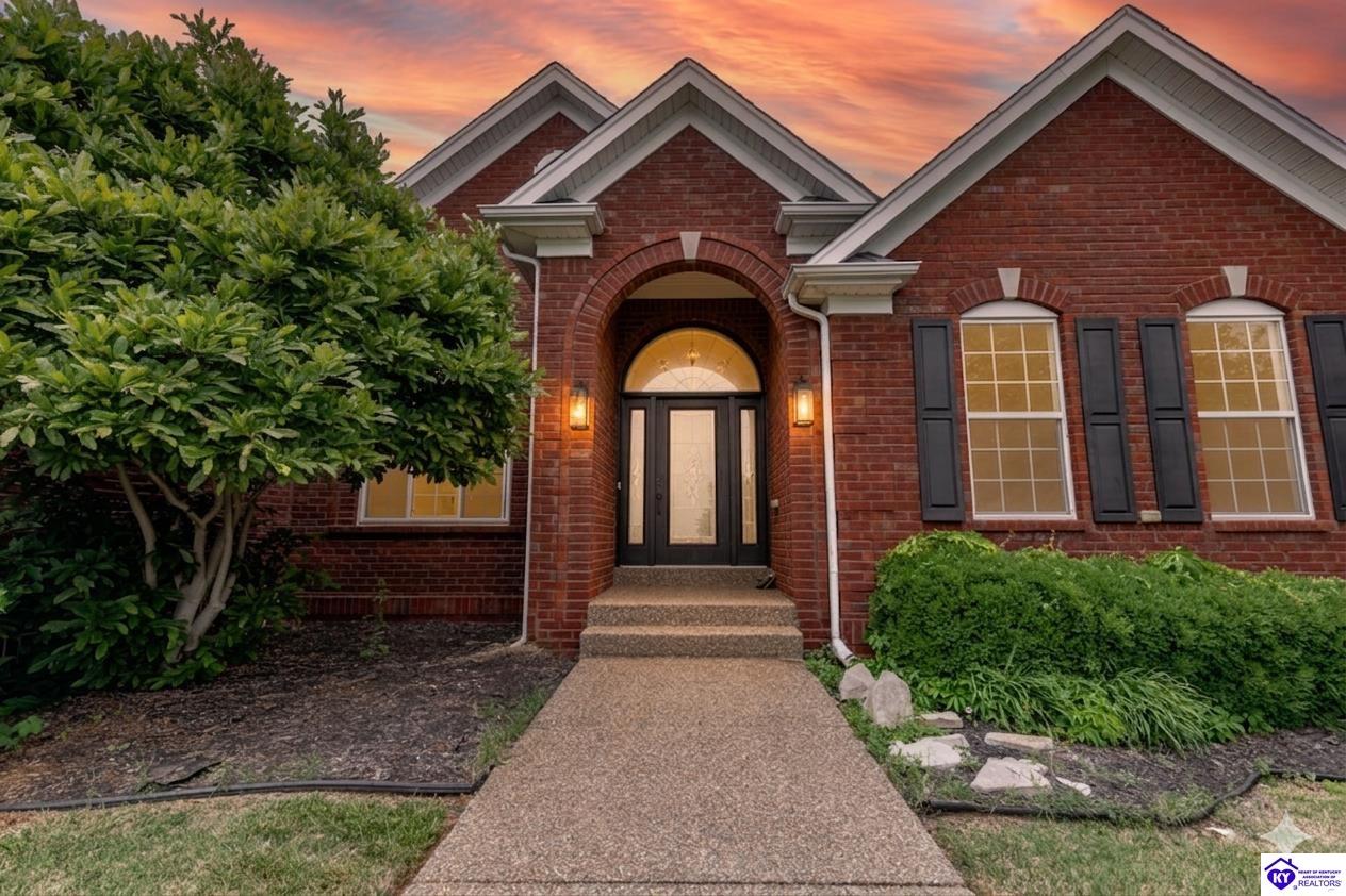 227 Evergreen Garden