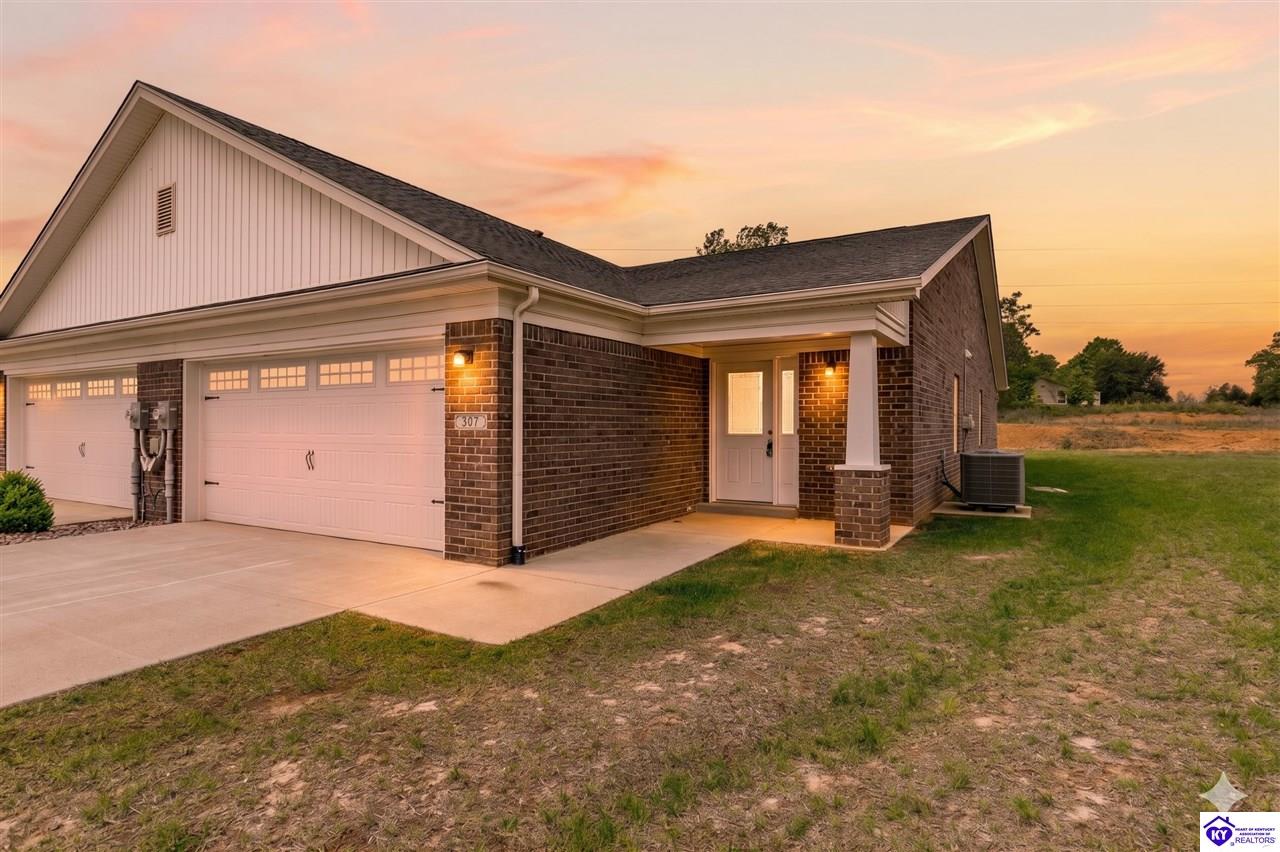 307 Breckinridge Circle