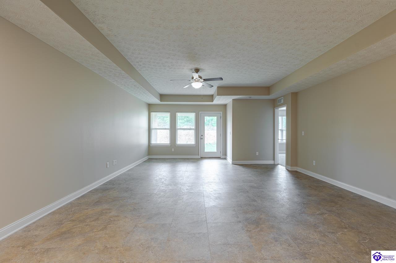 305 & 307 Breckinridge Circle