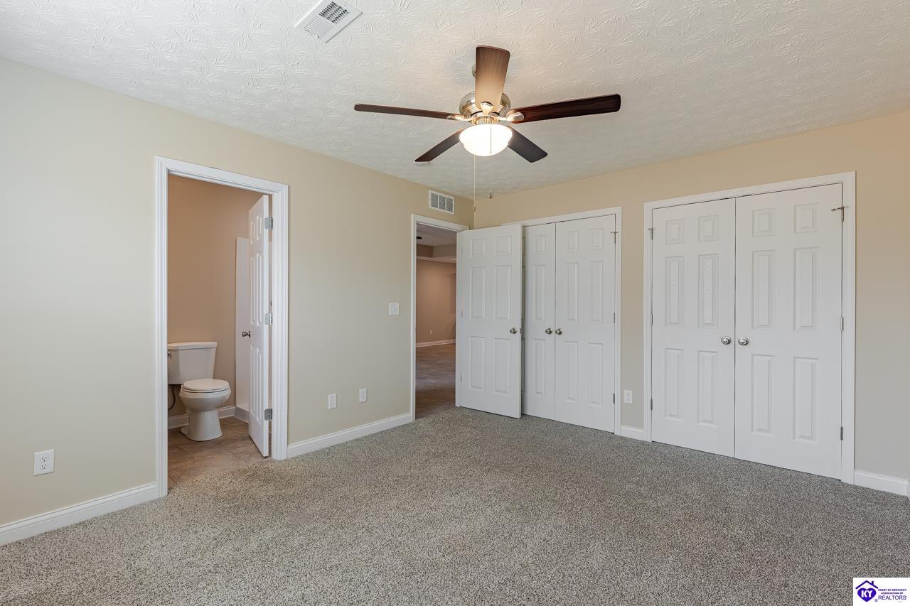 305 & 307 Breckinridge Circle