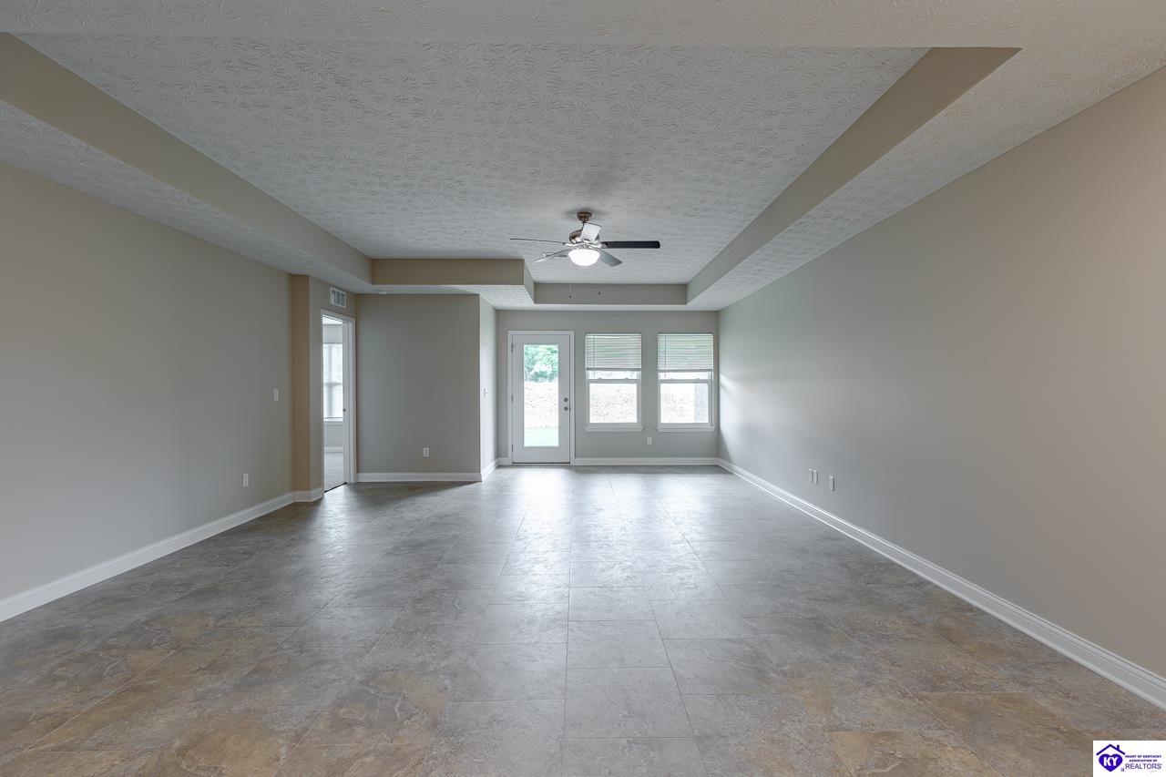 305 & 307 Breckinridge Circle