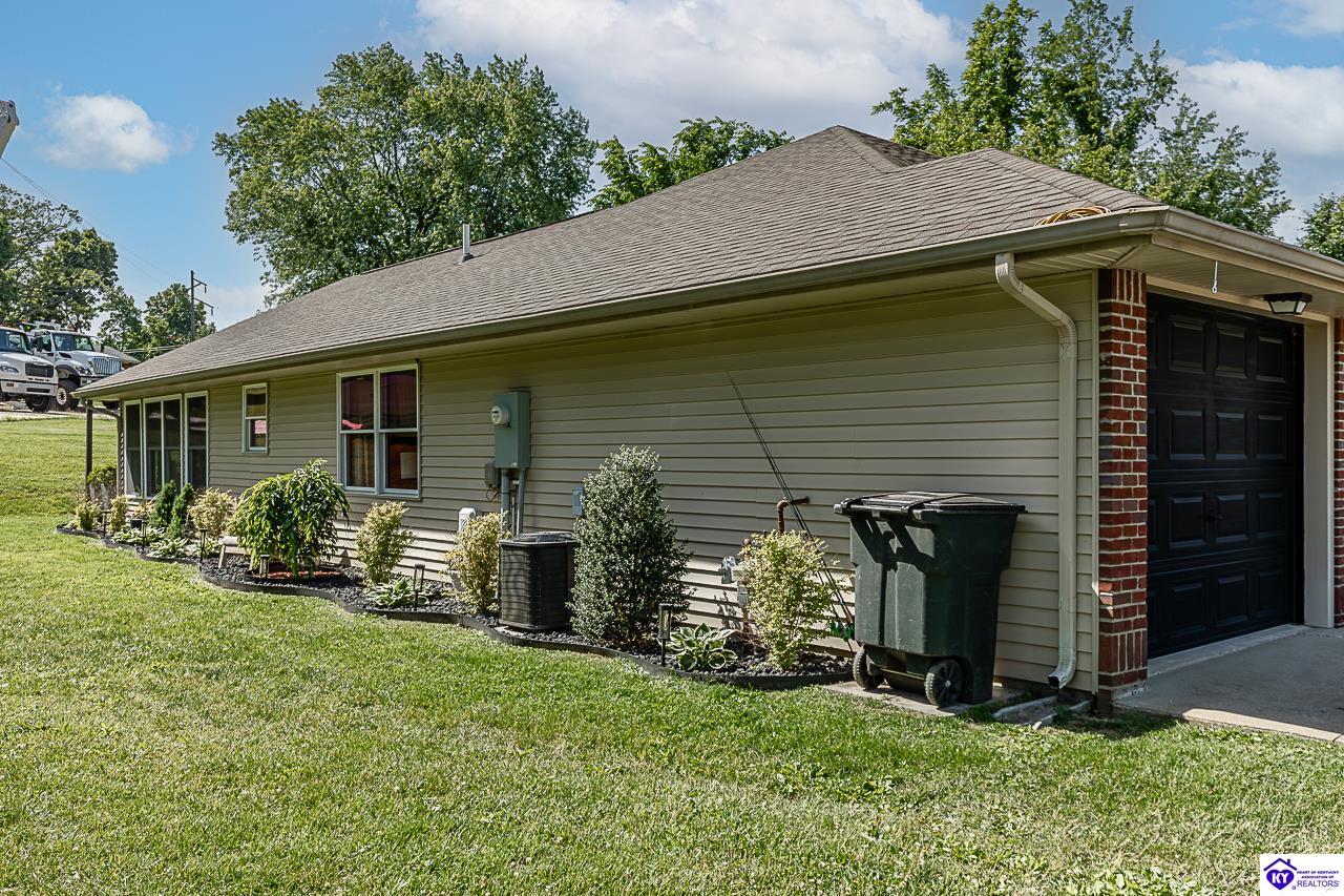106 A Cottage Circle