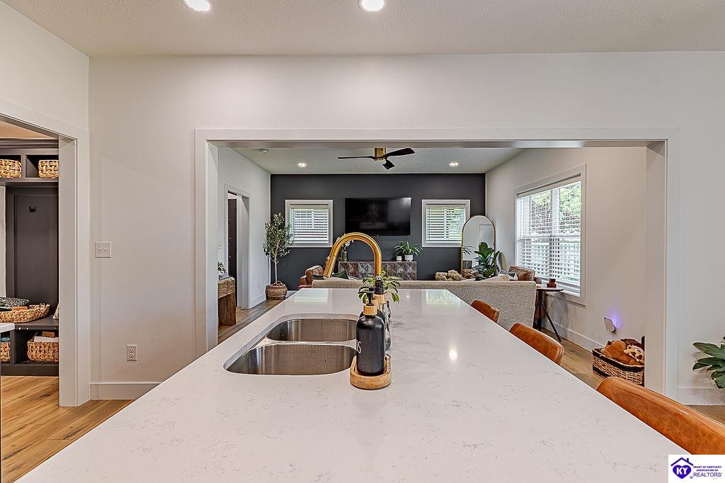 803 Thorndale Way