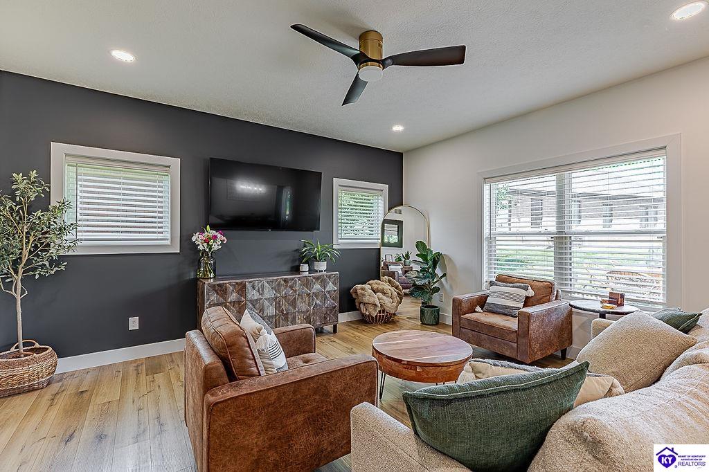 803 Thorndale Way