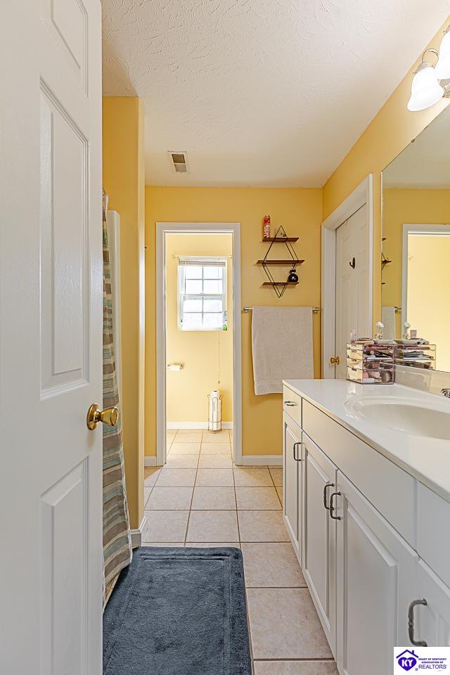 124 W Mossy Creek Court