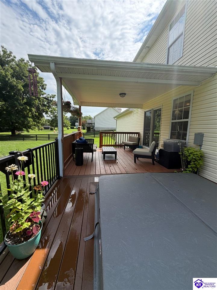 124 W Mossy Creek Court