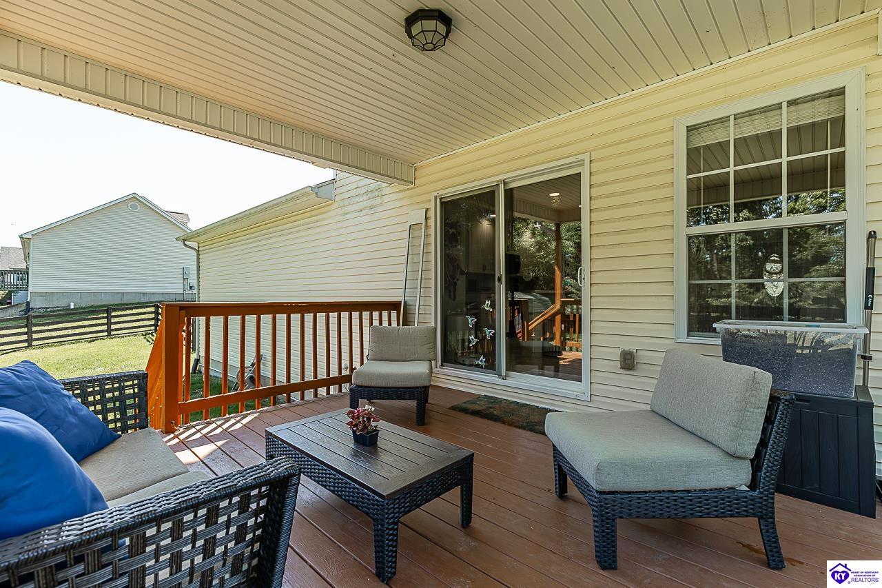124 W Mossy Creek Court