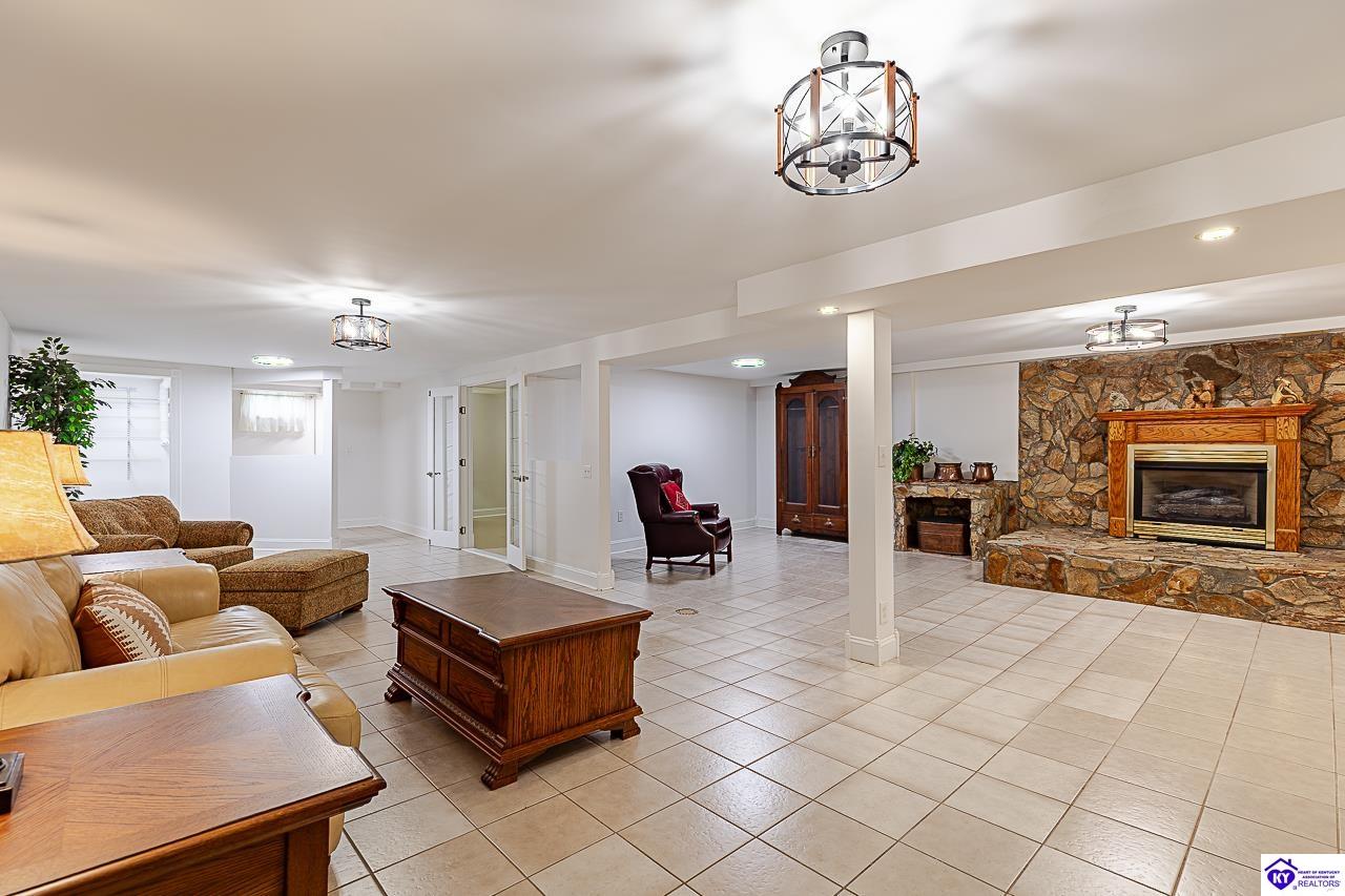 696 Pine Valley Drive