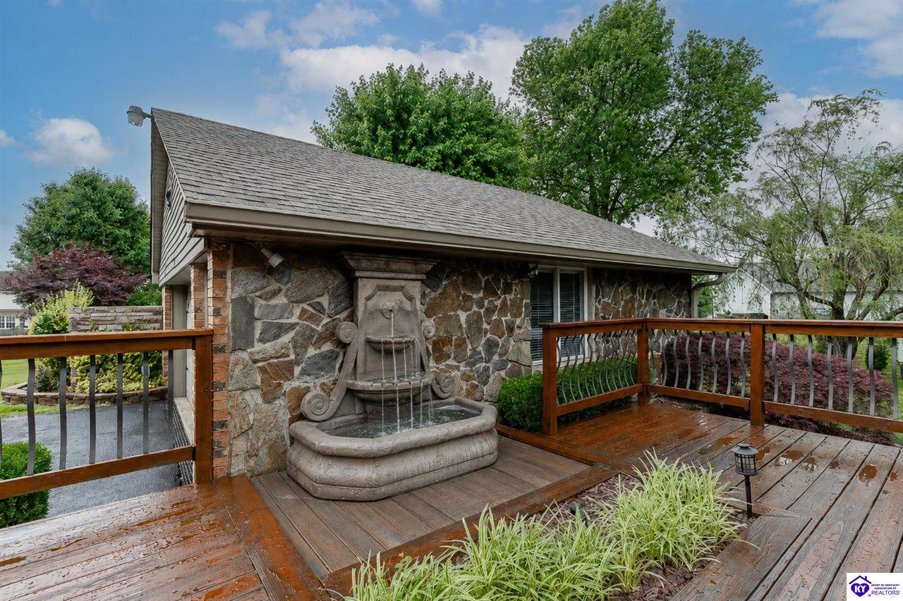 696 Pine Valley Drive